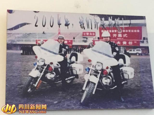 “抗癌女交警”去世 住院时工作闹铃仍每天响起