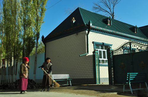 新疆伊犁抗震安居房经受地震考验
