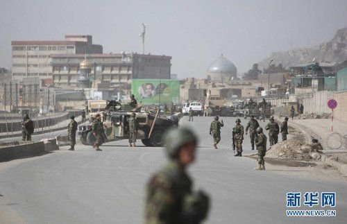 塔利班袭击阿富汗国防部9人死 美国防长在楼内
