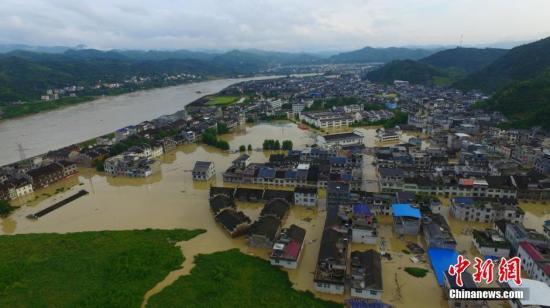 民政部：强降雨致南方10省42人死亡25人失踪