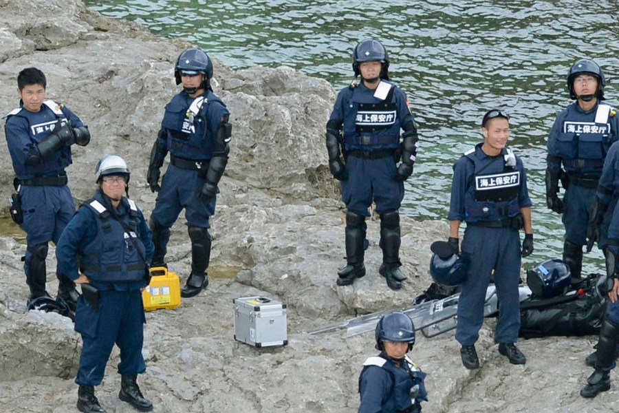 日本警察都登钓鱼岛了