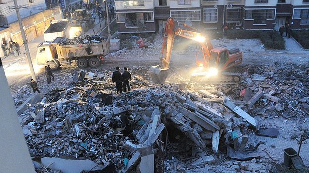 陕西省兴平市一住宅小区天然气采暖锅炉房发生