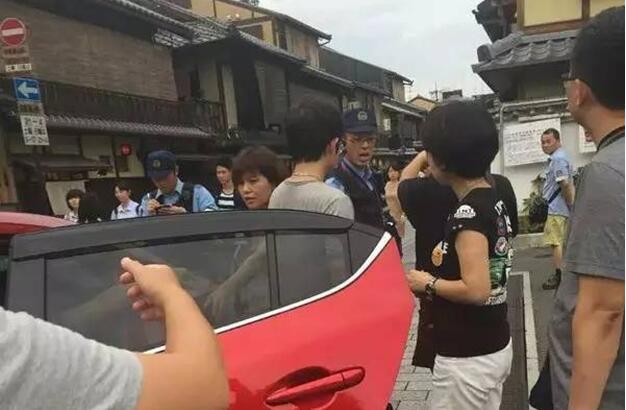 ag亚游  中国老人 在 日本碰瓷 不实 媒体该反思