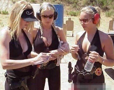 组图:瑞典<em>辣妹</em>女特工 性感帅气引人瞩目_新闻