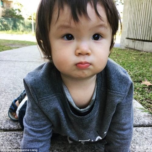 华裔姑娘相恋结婚9年后 丈夫变成了妻子(组图)