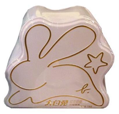 上海大白兔奶糖换法国潮牌包装 涨价9倍