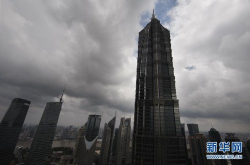 上海地铁首次因台风停运 2号线东延伸段暂停