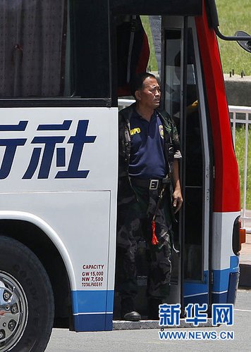 香港飞虎队:菲警方屡失狙击良机 拯救行动业余