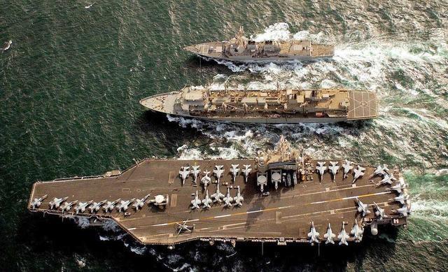 中国猛造5万吨"航母奶妈"的难言之隐:无海外基地