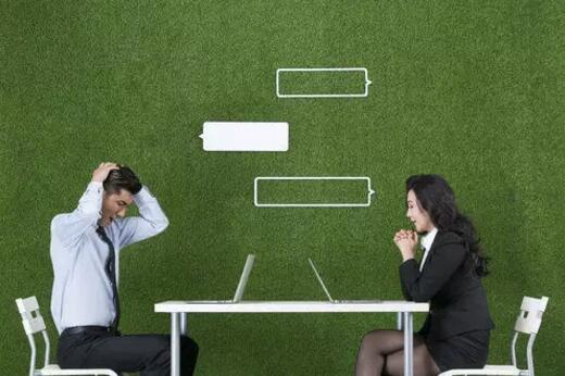 上海女子卖房后遭遇楼市新政 失去买房资格