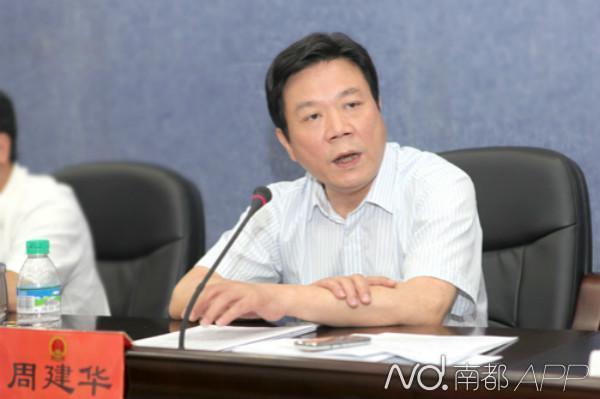 参政 无论是在南昌任市委宣传部长,还是在新余市任人大常委会主任