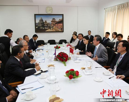 王毅：中方将积极参与尼泊尔重建
