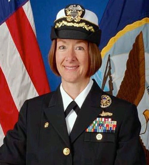 韩媒称 首位 驻韩 美军女 海军 司令官 即将赴任_新