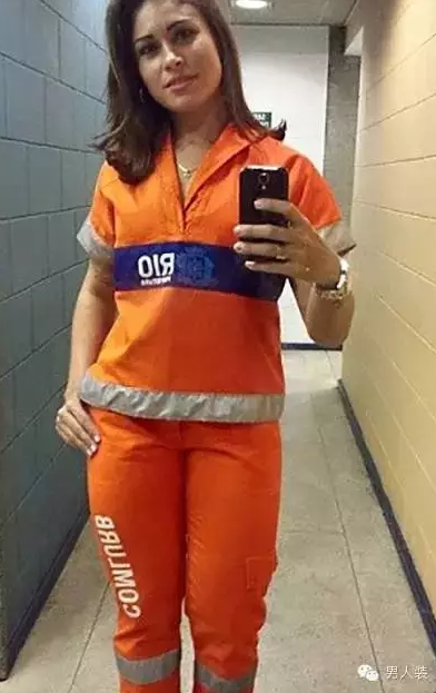 一夜之间被尊为美臀女神的巴西女清洁工