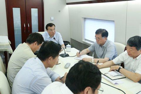 30小时转战3省察看防汛:10图回放总理汛区瞬间