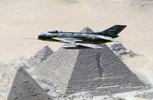 中国军售第一单：1979年歼-6战斗机出口埃及