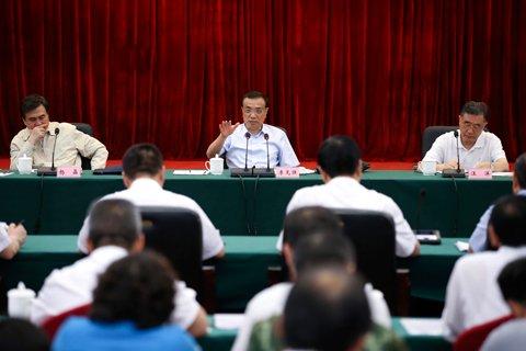 30小时转战3省察看防汛:10图回放总理汛区瞬间