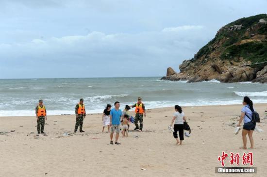 受“尼伯特”影响 福建宁德沿海将现大到巨浪