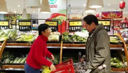 媒体盘点偶遇省部级官员的三个热门地点