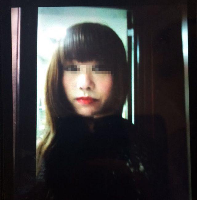 48岁大叔扮女装骗小鲜肉开房 以离婚少妇自居