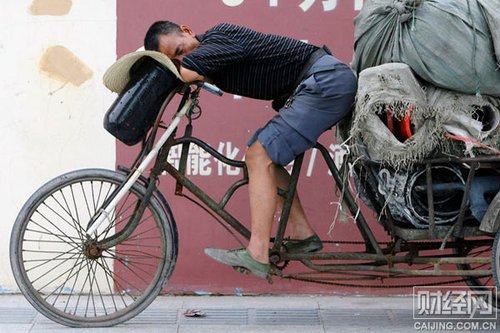 被遗忘的扶贫对象:中国城市穷人
