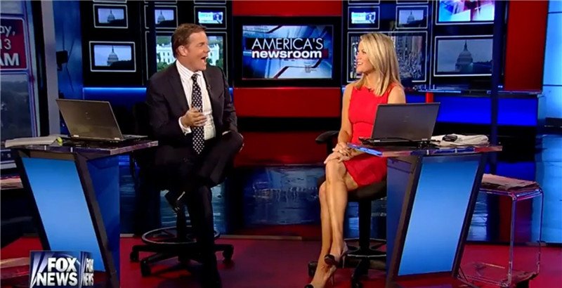 平面构成_电视台的收入构成(3)