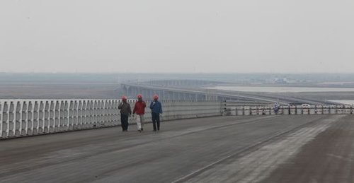 崇启通道年底建成通车 上海苏北直接"牵手"