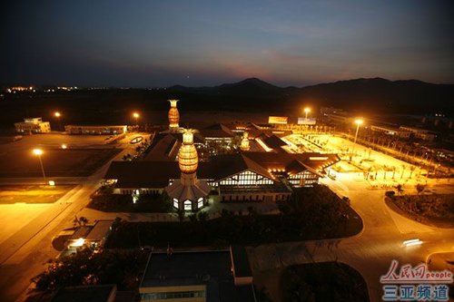 三亚凤凰国际机场2011年运送旅客1036万人次