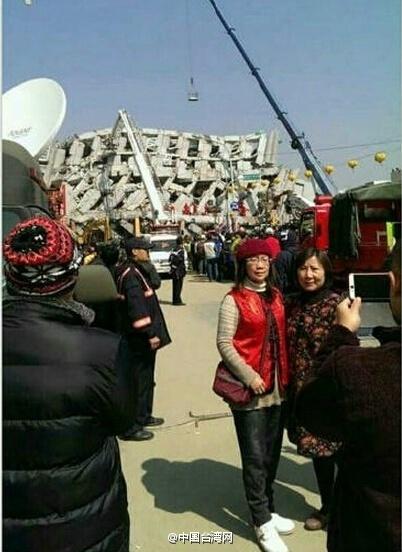 台湾女子给地震灾区捐5万 因穿红衣被骂没良心