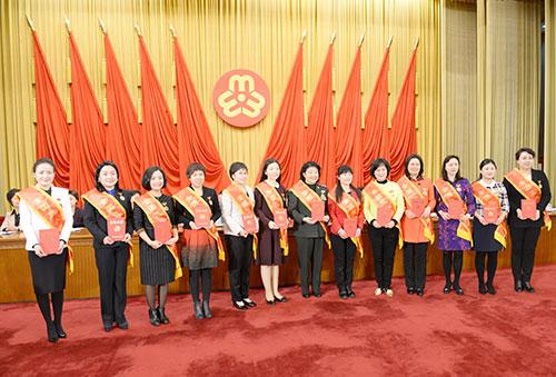 �����ԣ��ҵ������ǰ�������Ů��ʵ�����ǵ�����