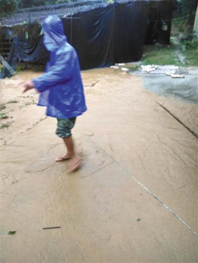 福建村支书抗击台风落水殉职 生前曾个人贷款修路