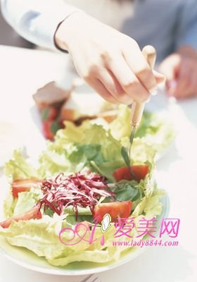 周末断食排毒减肥 拥有窈窕迷人身材