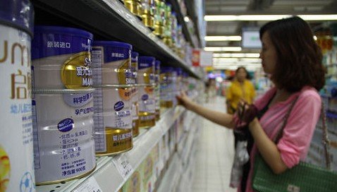 香港正研究完善奶粉供应链 “限购令”或废止