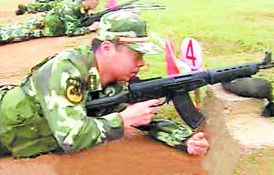 03式突击步枪最新亮相_新闻_腾讯网