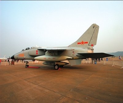 国产飞豹战机表演时坠毁 疑为飞控系统故障