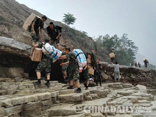 燕赵卫士：风雨中那抹动人的“橄榄绿”