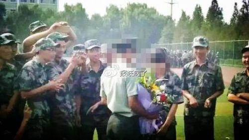 Ů����������С���������Լ����Ϲ�����д�ı���