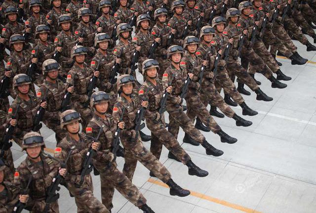 士兵突击钢七连:中国最精锐步兵连现身非洲战场