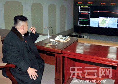 金正恩抽烟照