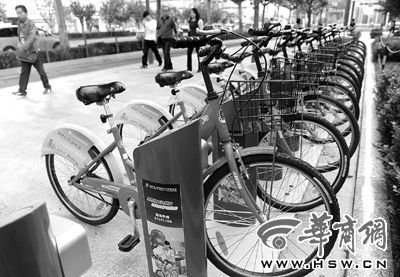 西安公共自行车租赁 本地人押200外地人需押700