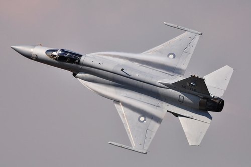 巴基斯坦准将:美国不可靠 主要从中国进口武器