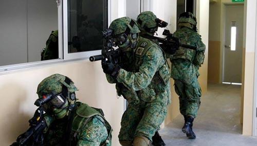 新加坡特种部队室内作战训练