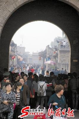 晋中市有多少人口_晋中市地图(2)