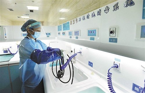 探访医院内镜清洗 消洗不净或致人染上乙肝(图)_新闻_腾讯网