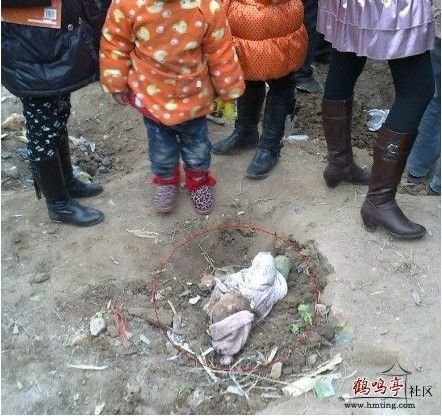 江苏响水大桥下挖出4具婴孩尸体 医院否认掩埋