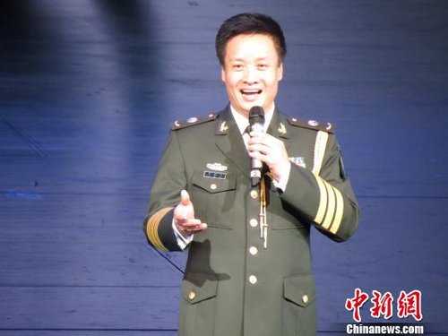 董文华阎维文等献歌海南庆十八大主题文艺晚会