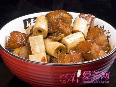 红烧肉吃出美女 引荐5款红烧肉安康食谱