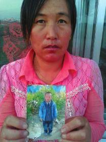 聋儿学校11岁男童高烧身亡 学校拒绝家长查看监控