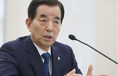韩日防长会晤商讨日本新安保法与朝鲜半岛局势