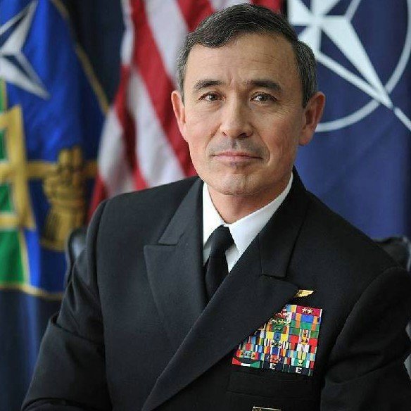 美军日裔上将:应加强美日韩三国海军合作
